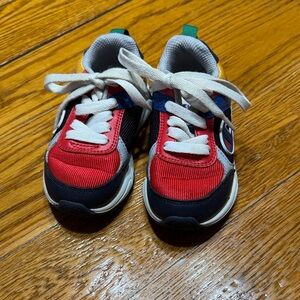 Champion toddler sneakers.  Colorblock style low style. Size 7T. Good condition